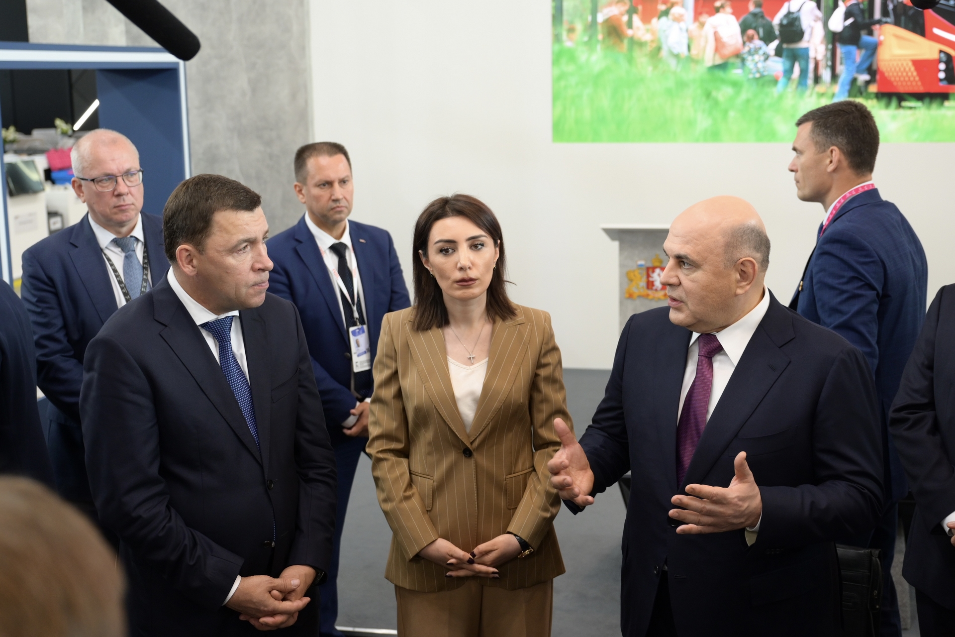 Евгений Куйвашев презентовал Председателю Правительства РФ и главам правительств Беларуси, Киргизии и Таджикистана потенциал Свердловской области на ИННОПРОМ-2024