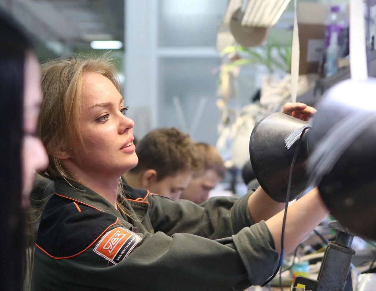 Конкурс Уралвагонзавода «А ну-ка, девушки!» масштабируют на всю Свердловскую область