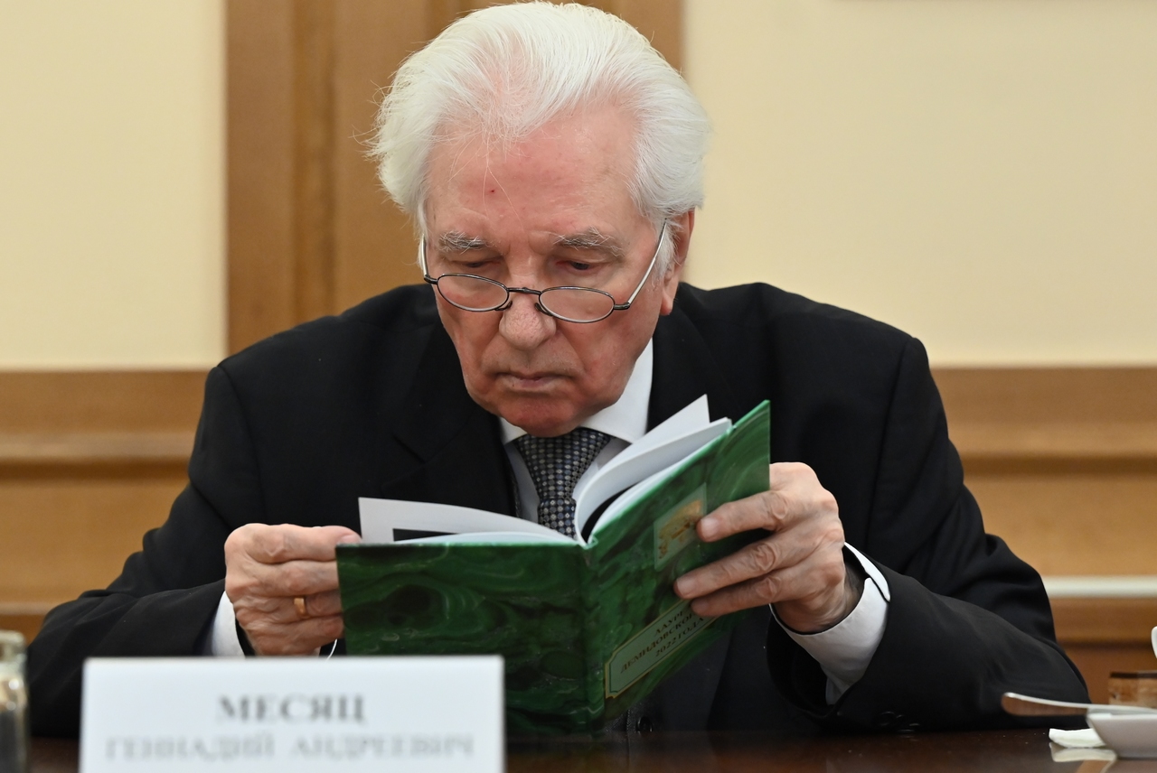 Евгений Куйвашев вдвое увеличил размер премий Демидовским лауреатам – до 2 миллионов рублей