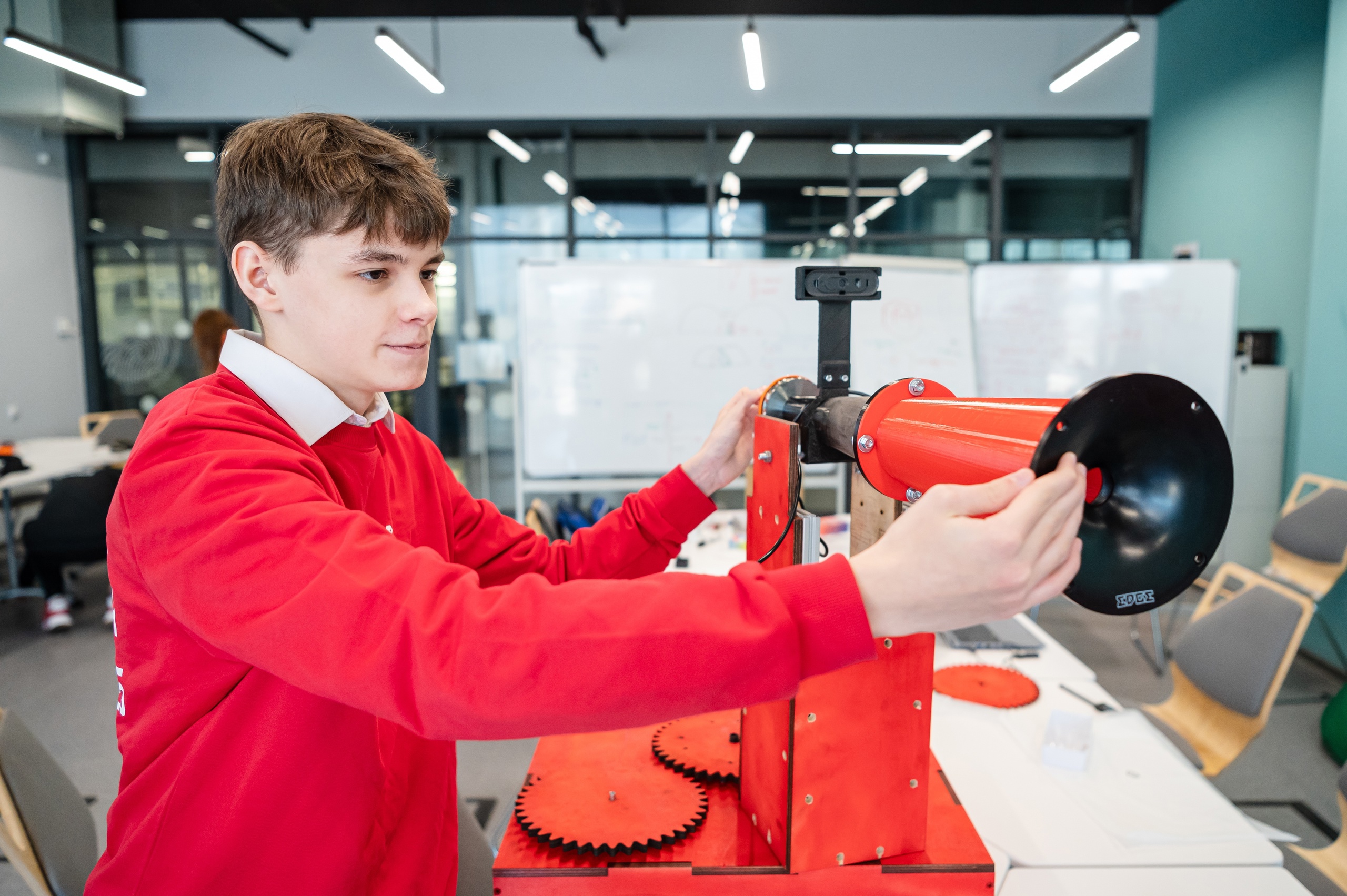 Евгений Куйвашев создал дополнительные условия для ускоренного научно-технологического развития Свердловской области