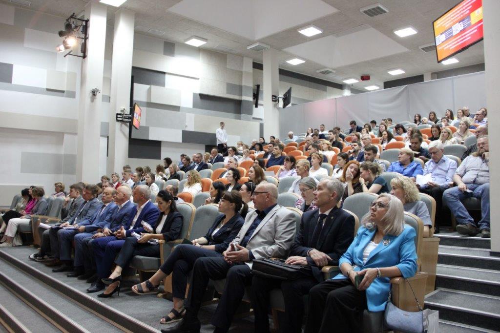 Практическая конференция по вопросам включения продукции в реестр Минпромторга России 